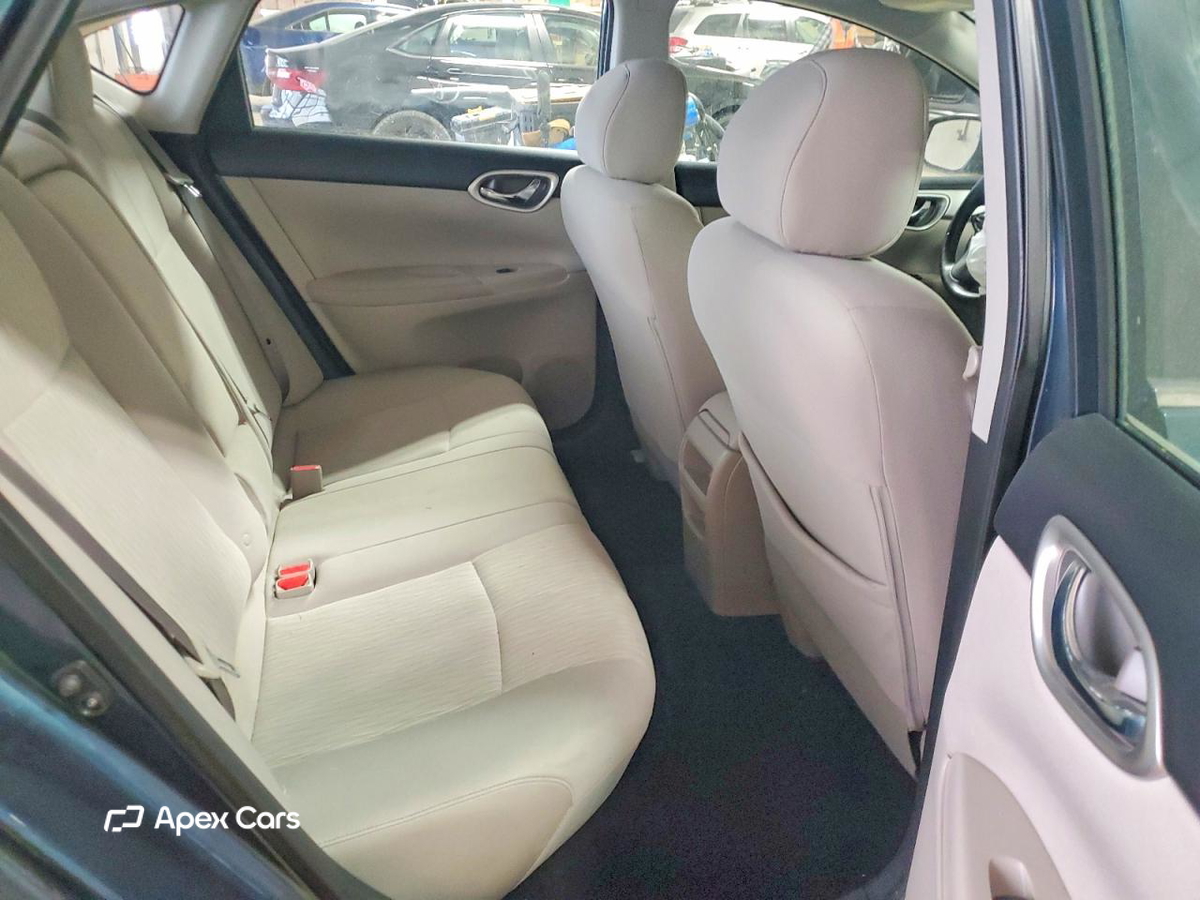 Nissan Sentra 2015