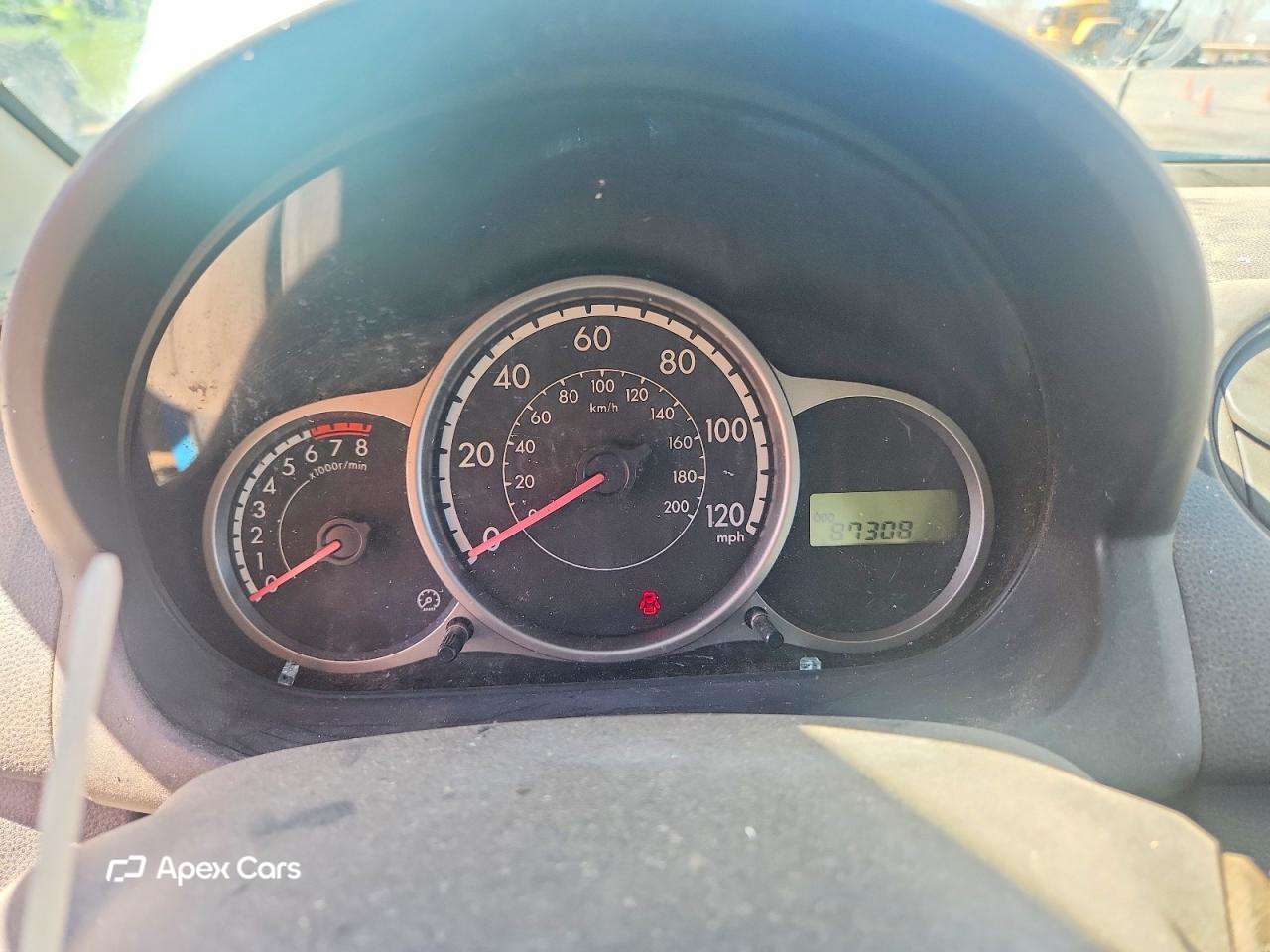 Mazda 2 2011