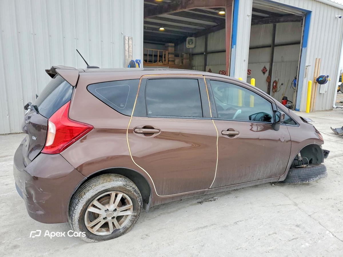 Nissan Versa 2017