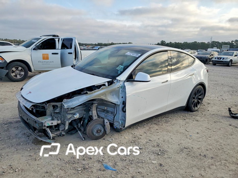 Tesla Model Y 2024 - Image 1 of 5