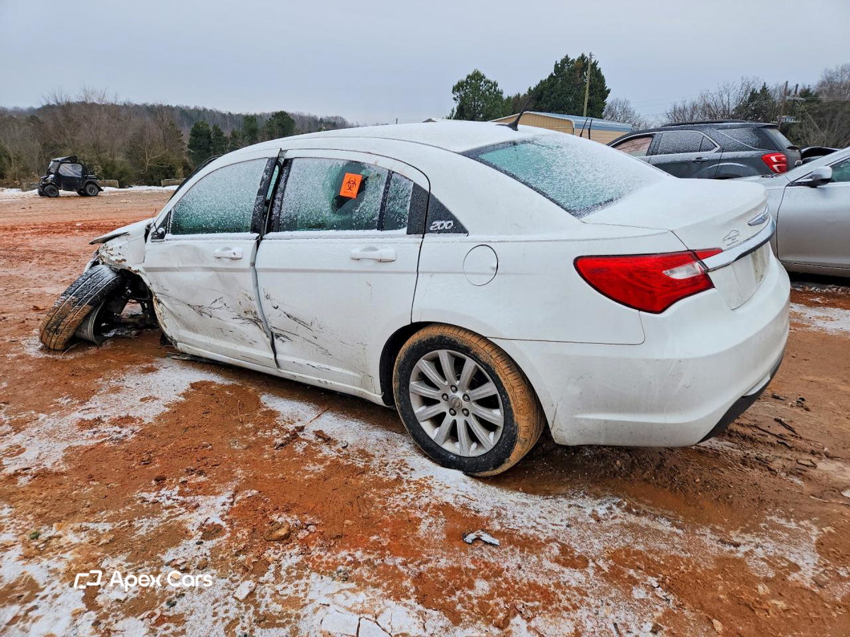 Chrysler 200 2013