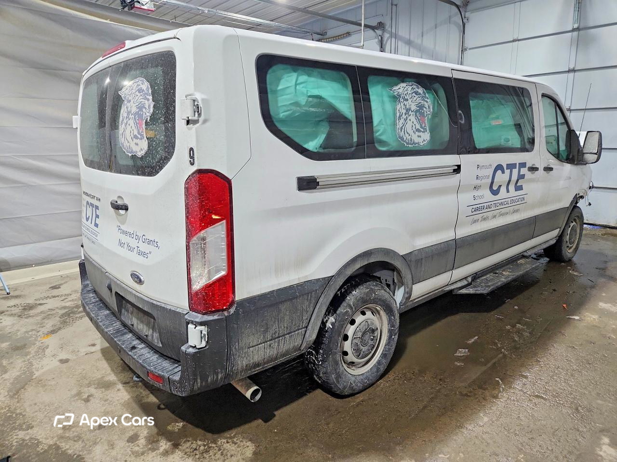 Ford Transit 2024