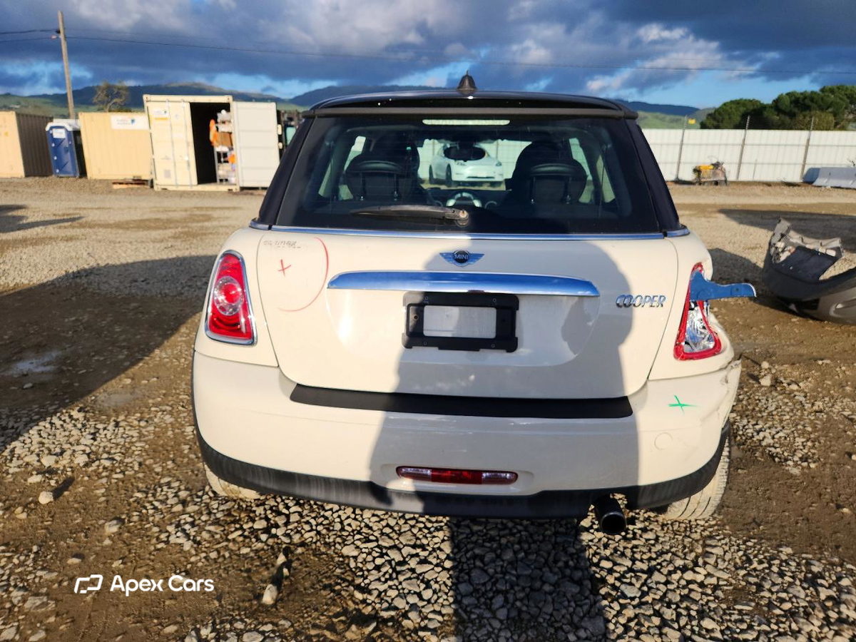 MINI Cooper 2013