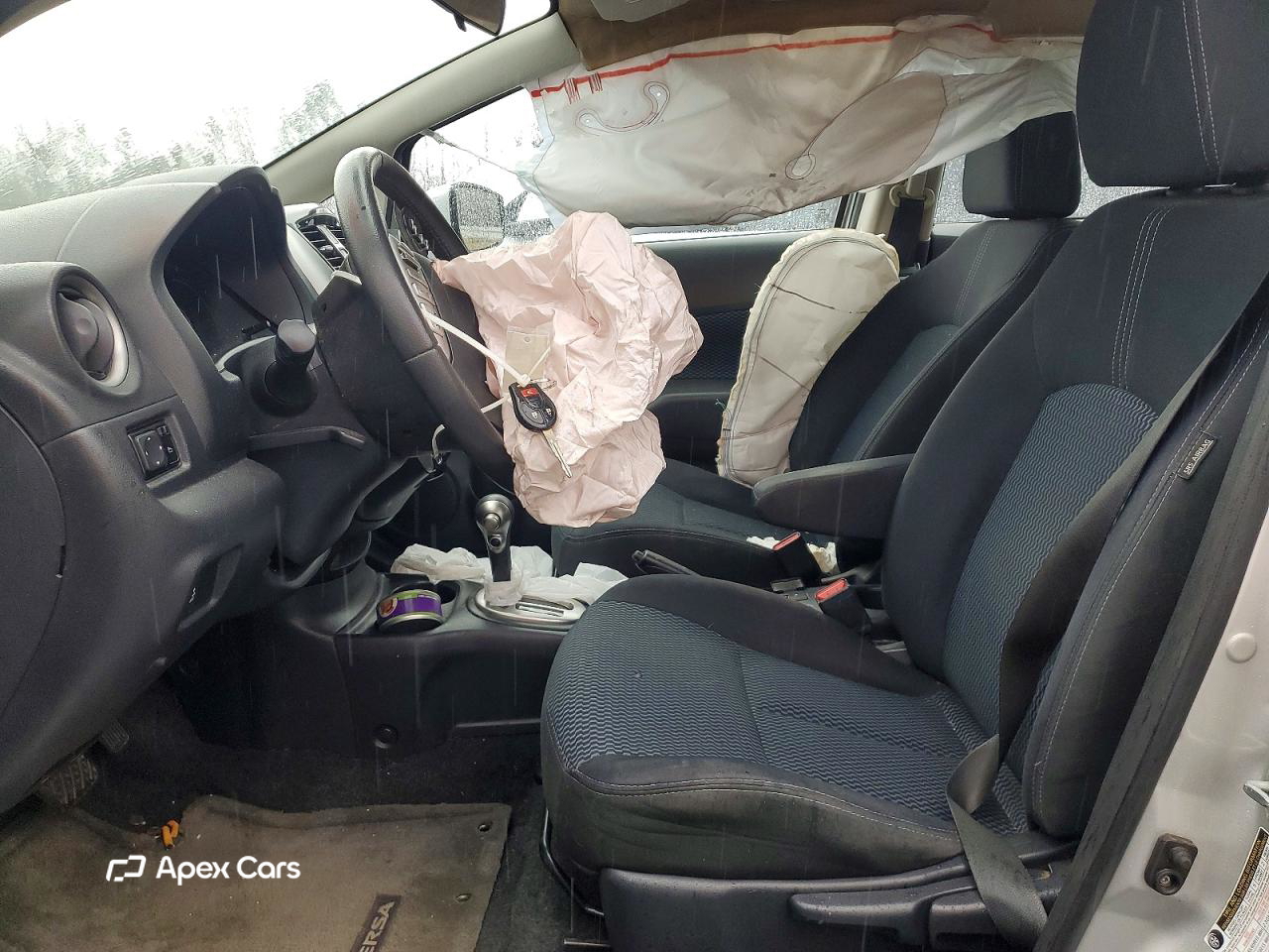 Nissan Versa 2016