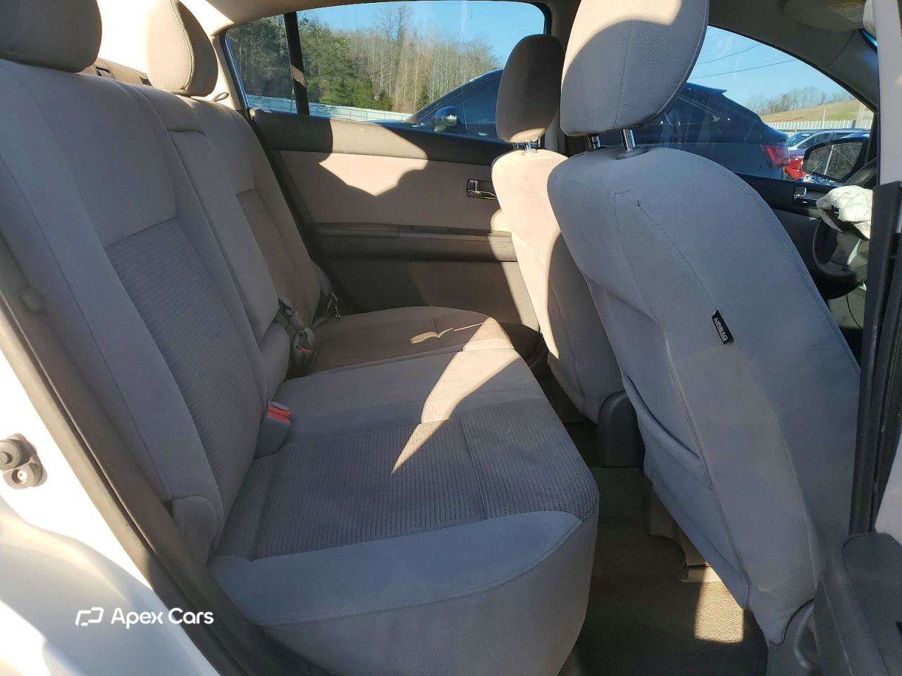 Nissan Sentra 2012