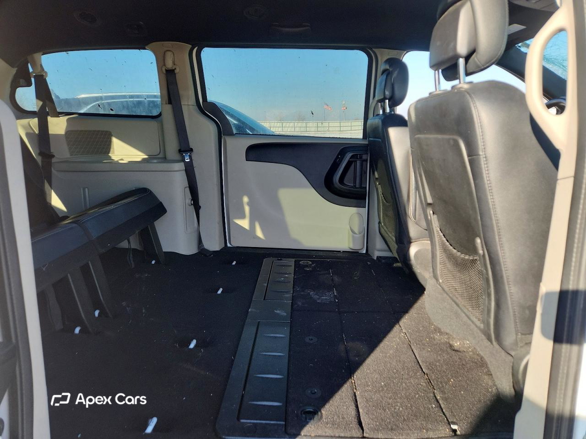 Dodge Caravan 2017