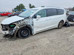 Chrysler Pacifica 2017