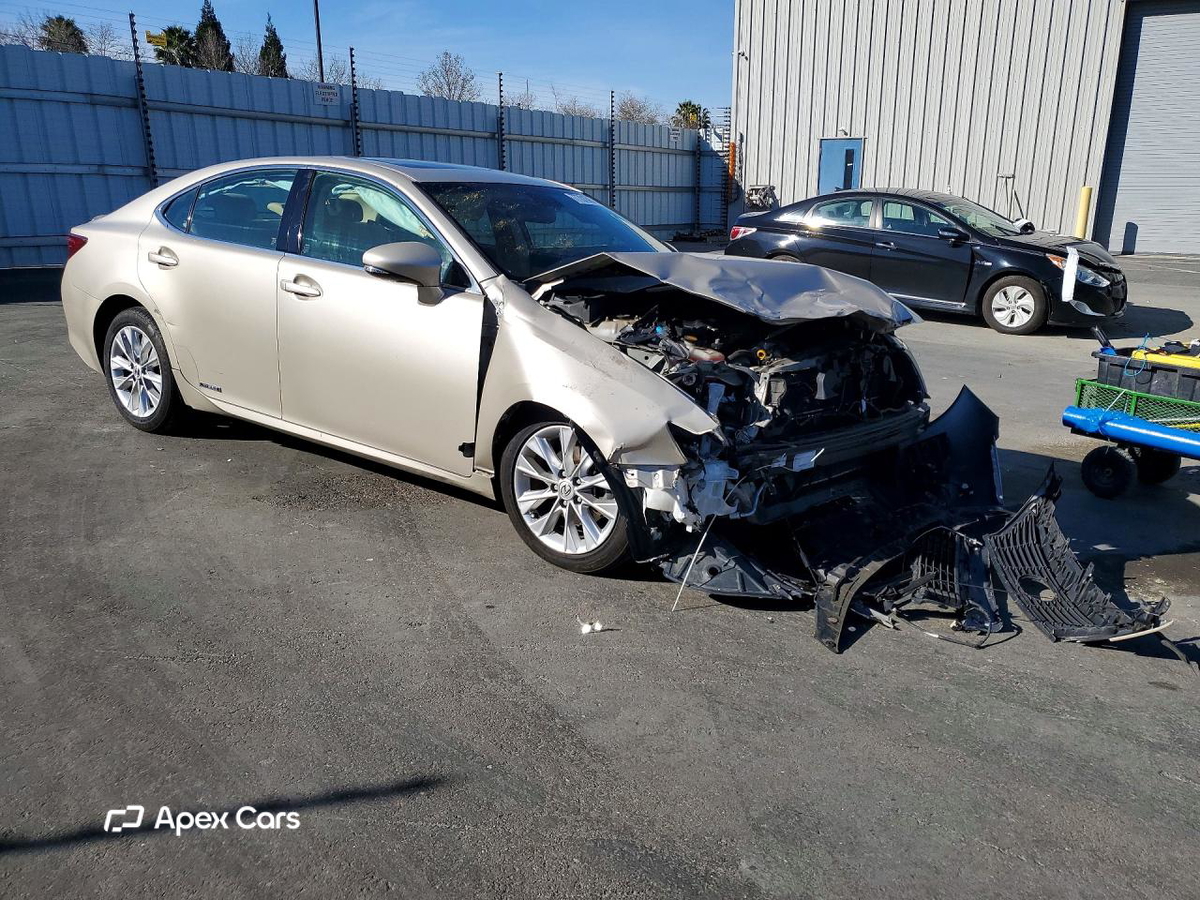 Lexus ES 2013