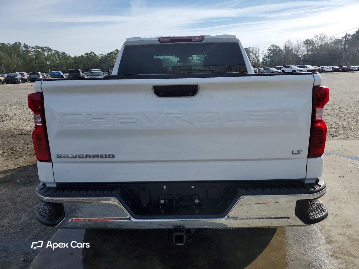 Chevrolet Silverado 2023