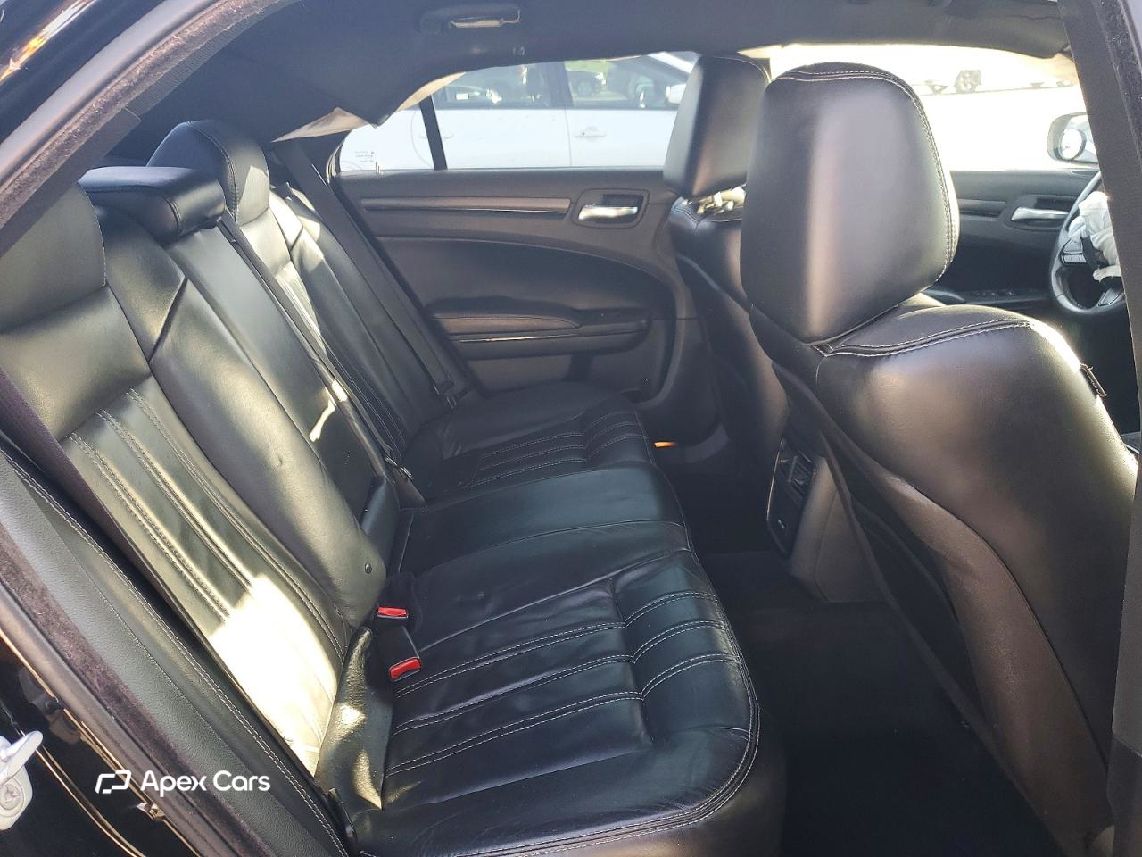 Chrysler 300 2015