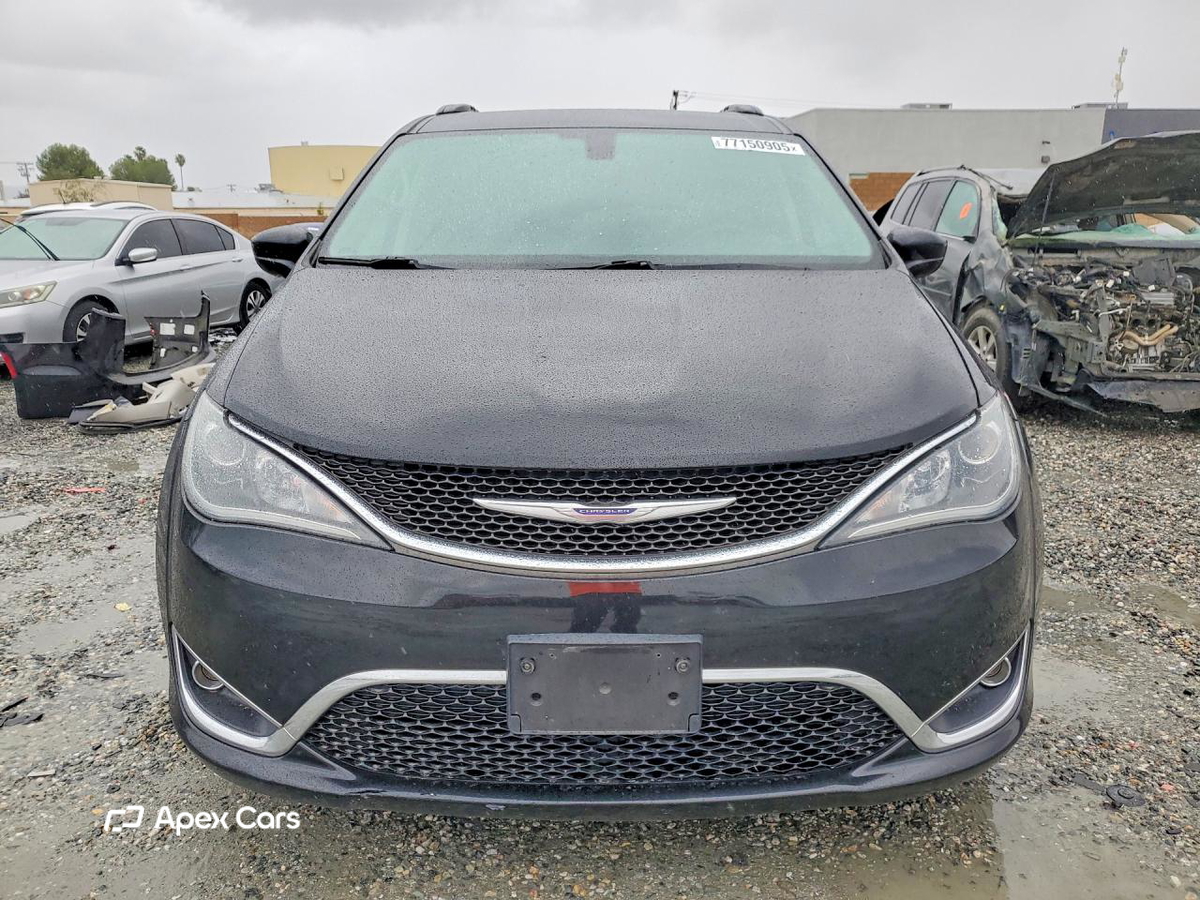 Chrysler Pacifica 2017