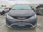 Chrysler Pacifica 2017
