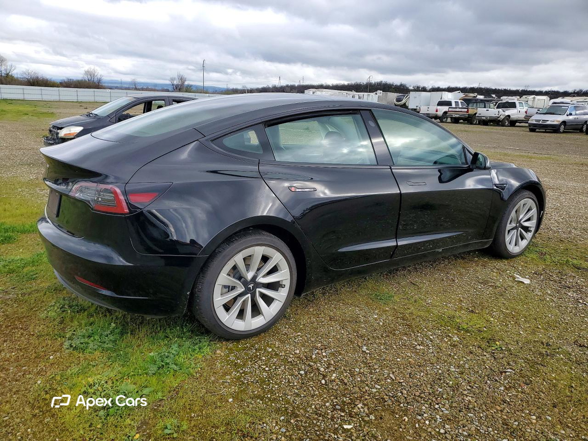 Tesla Model 3 2023
