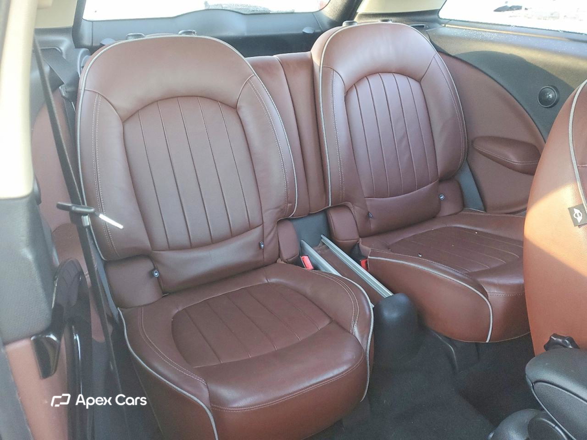 MINI Cooper 2013
