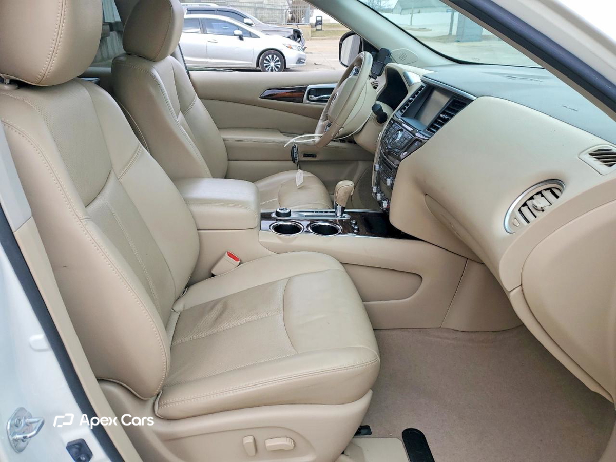 Nissan Pathfinder 2015