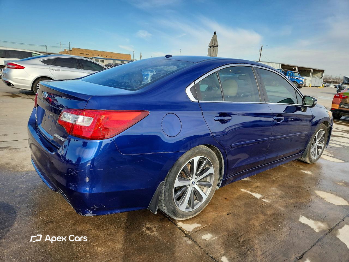 Subaru Legacy 2015