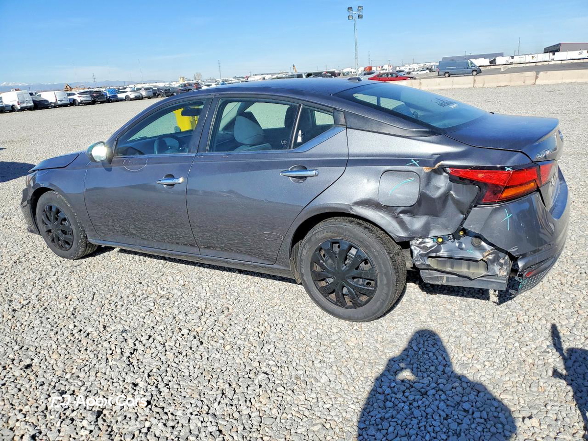 Nissan Altima 2019