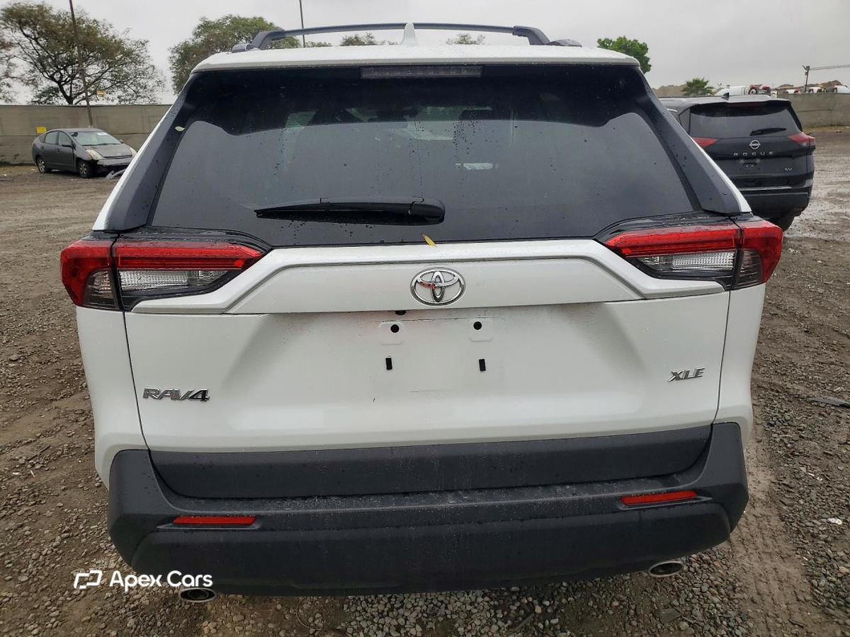 Toyota RAV 4 2025