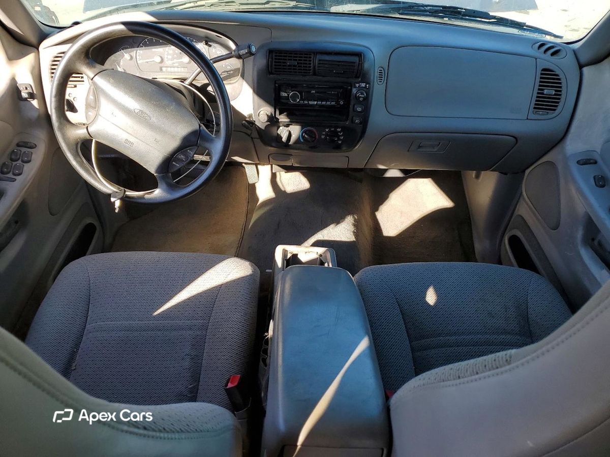 Ford Explorer 2000