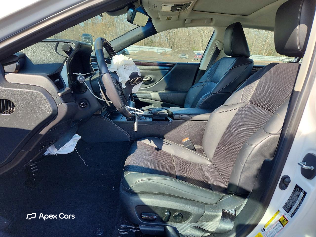 Lexus ES 2020