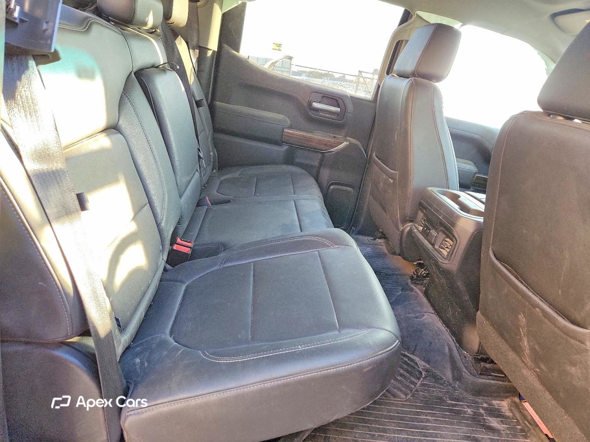 Chevrolet Silverado 2021