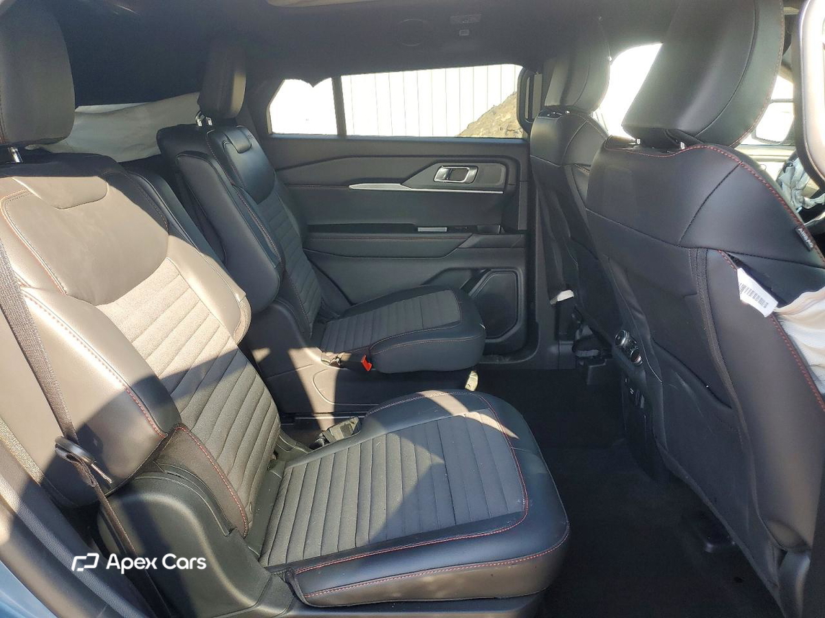Ford Explorer 2025