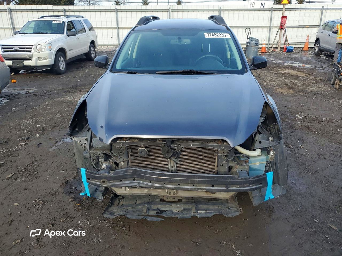 Subaru Outback 2011