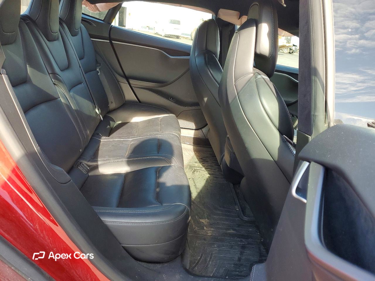 Tesla Model S 2019