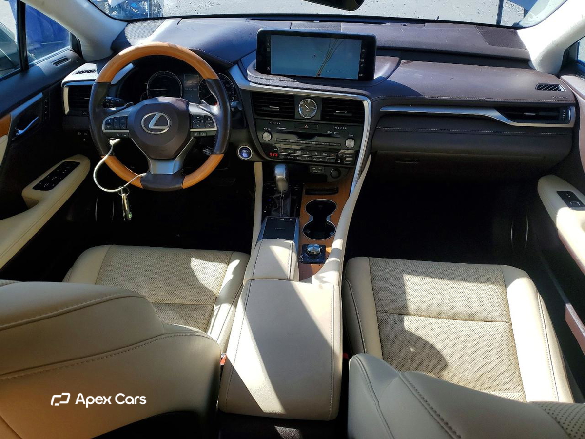 Lexus RX 2020