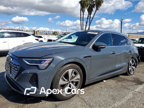 Audi Q8 2024 - Image 1 of 12