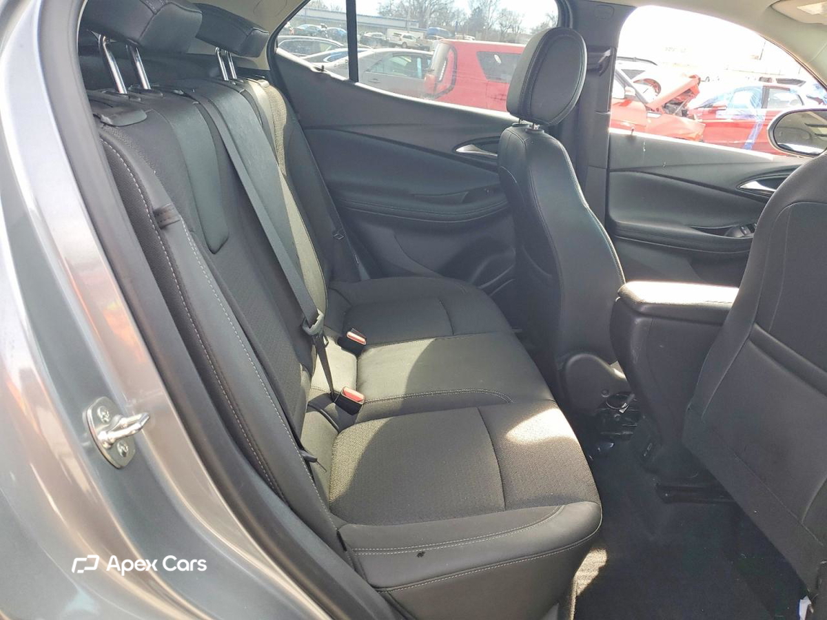 Buick Encore 2024