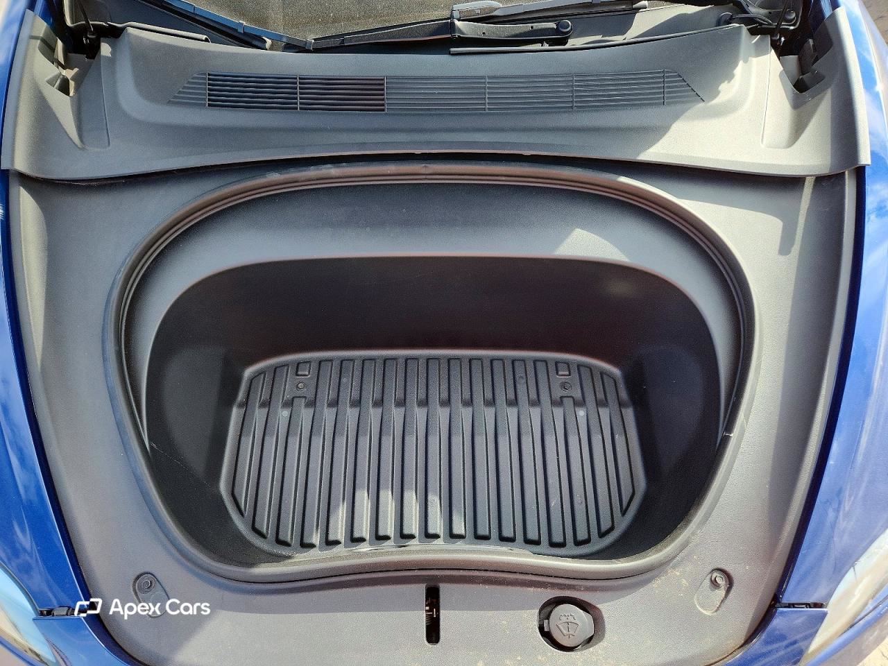 Tesla Model 3 2025