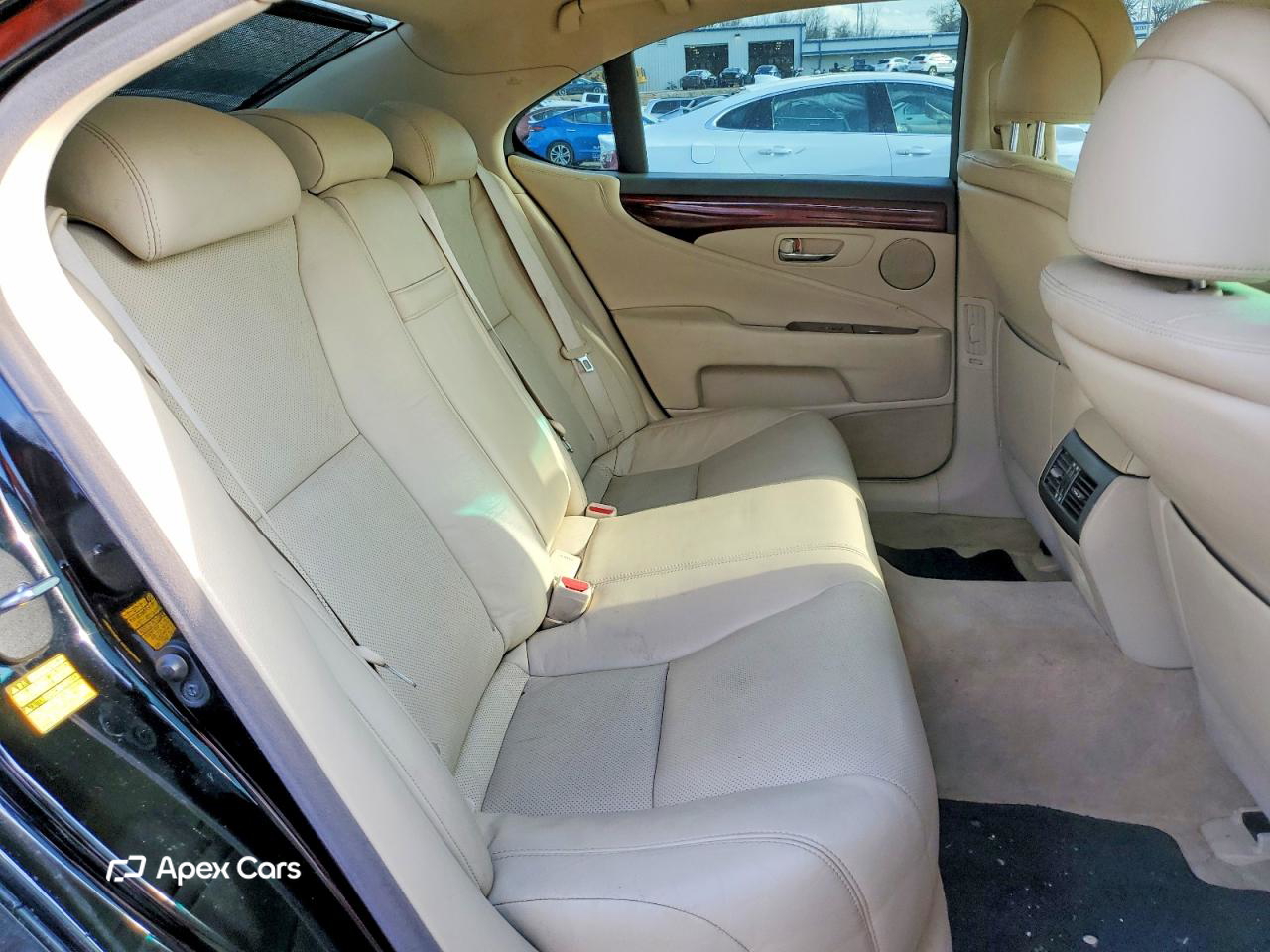 Lexus LS 2011