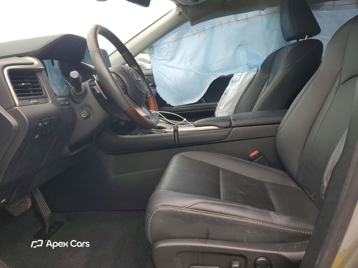 Lexus RX 2022