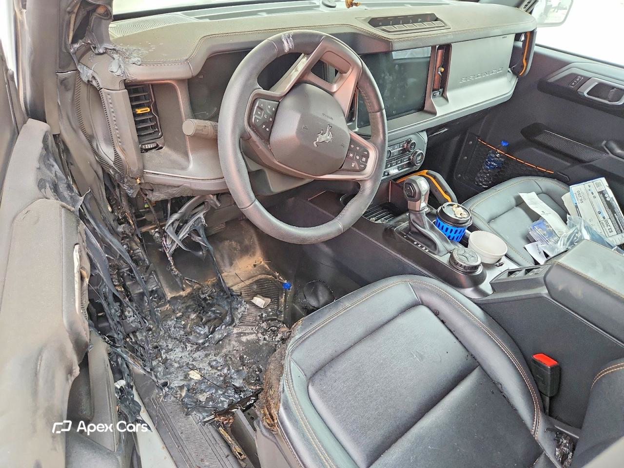 Ford Bronco 2024