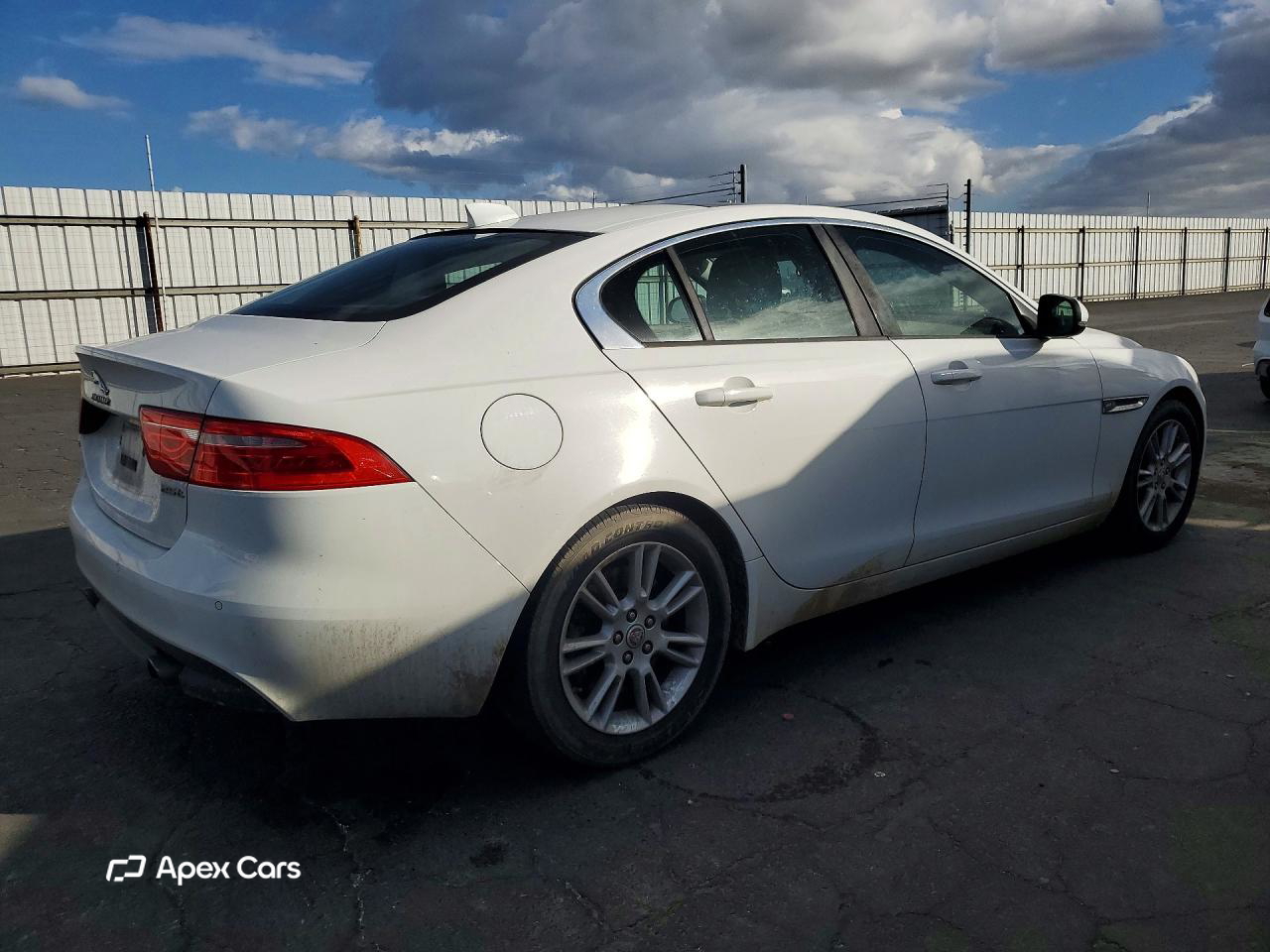 Jaguar XE 2017