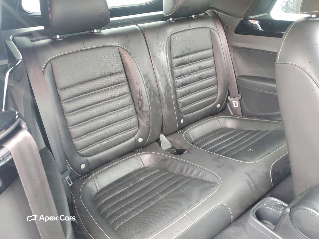 Volkswagen Beetle 2014