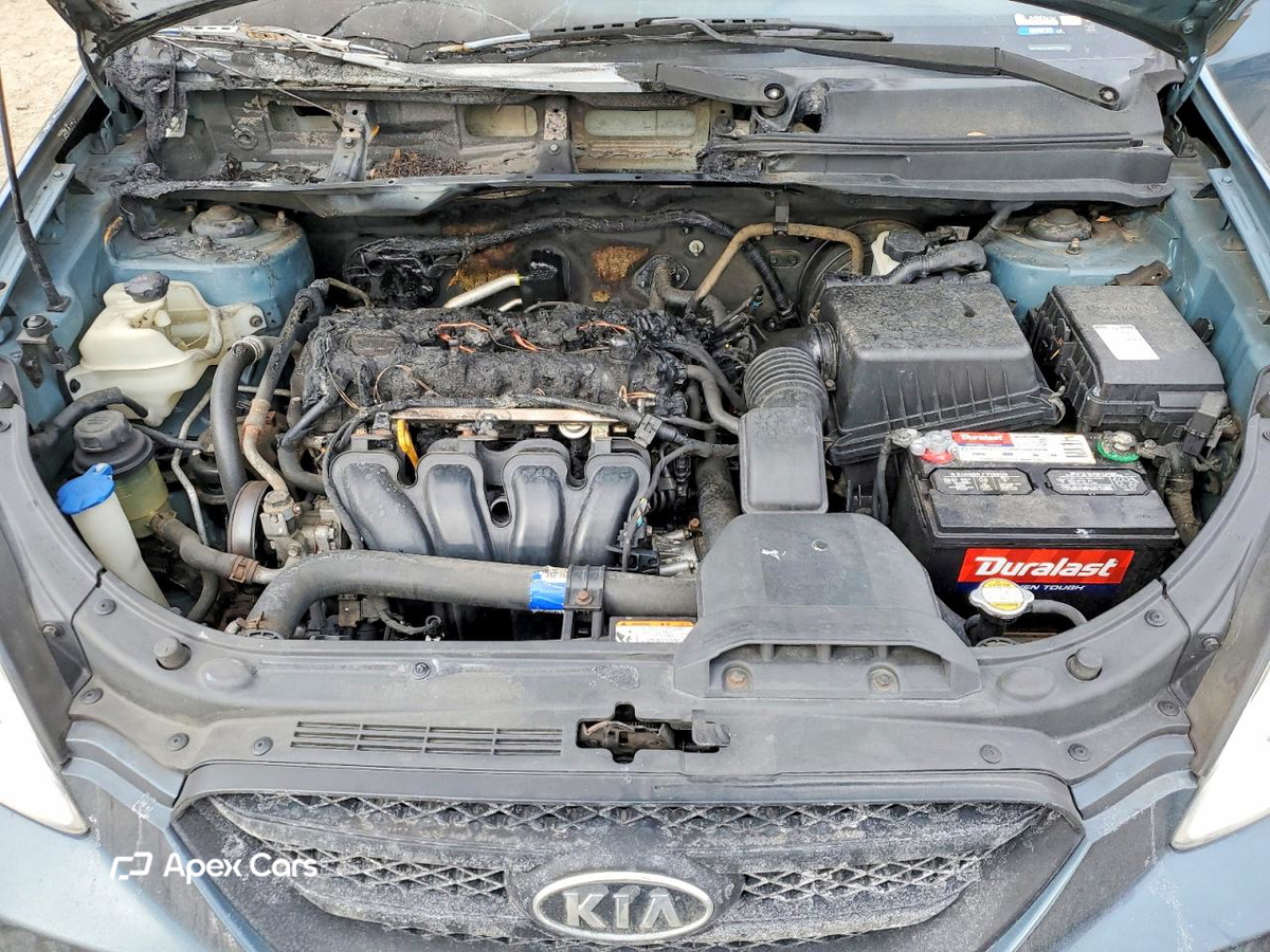 Kia Rondo 2009