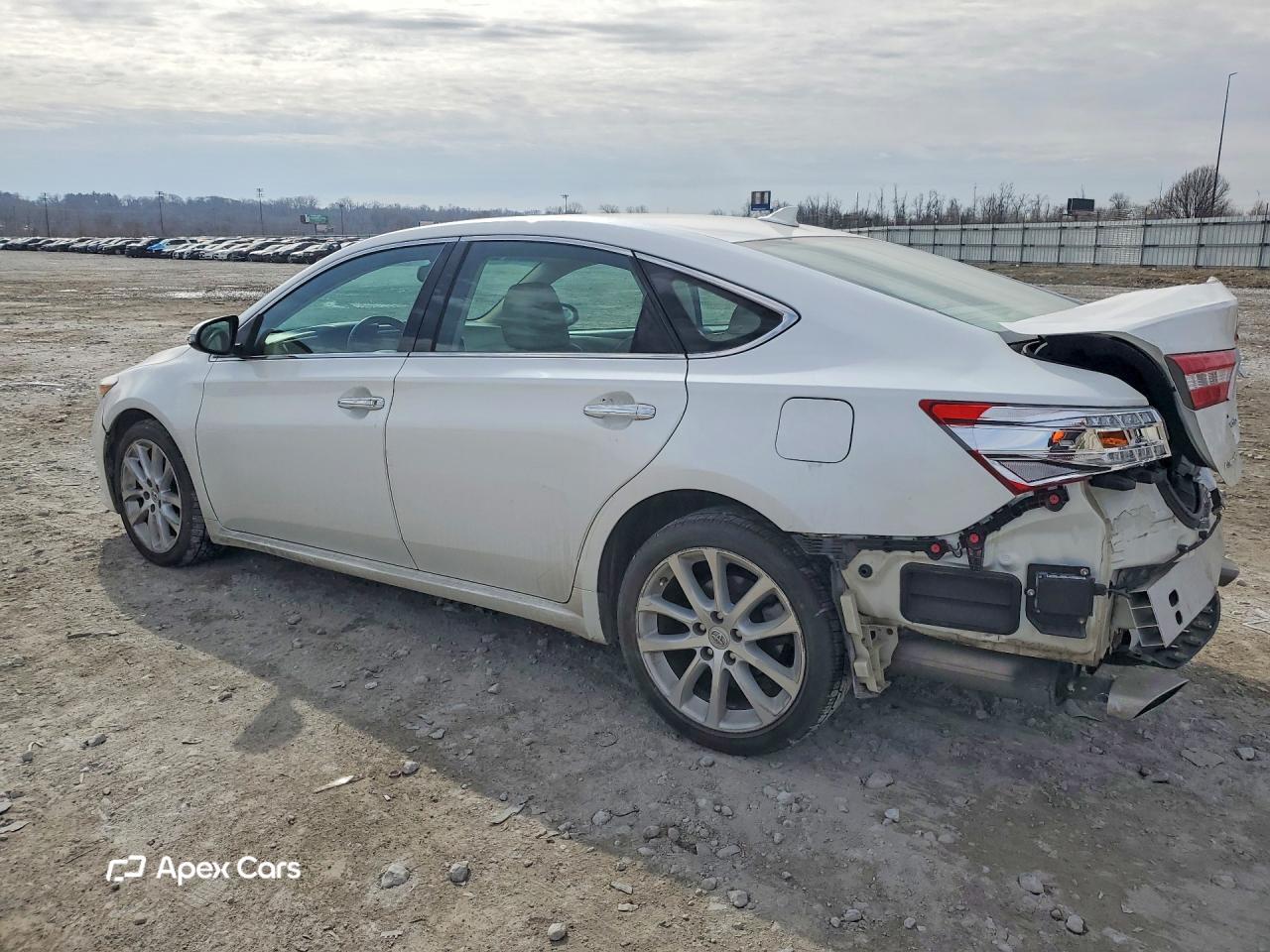 Toyota Avalon 2015