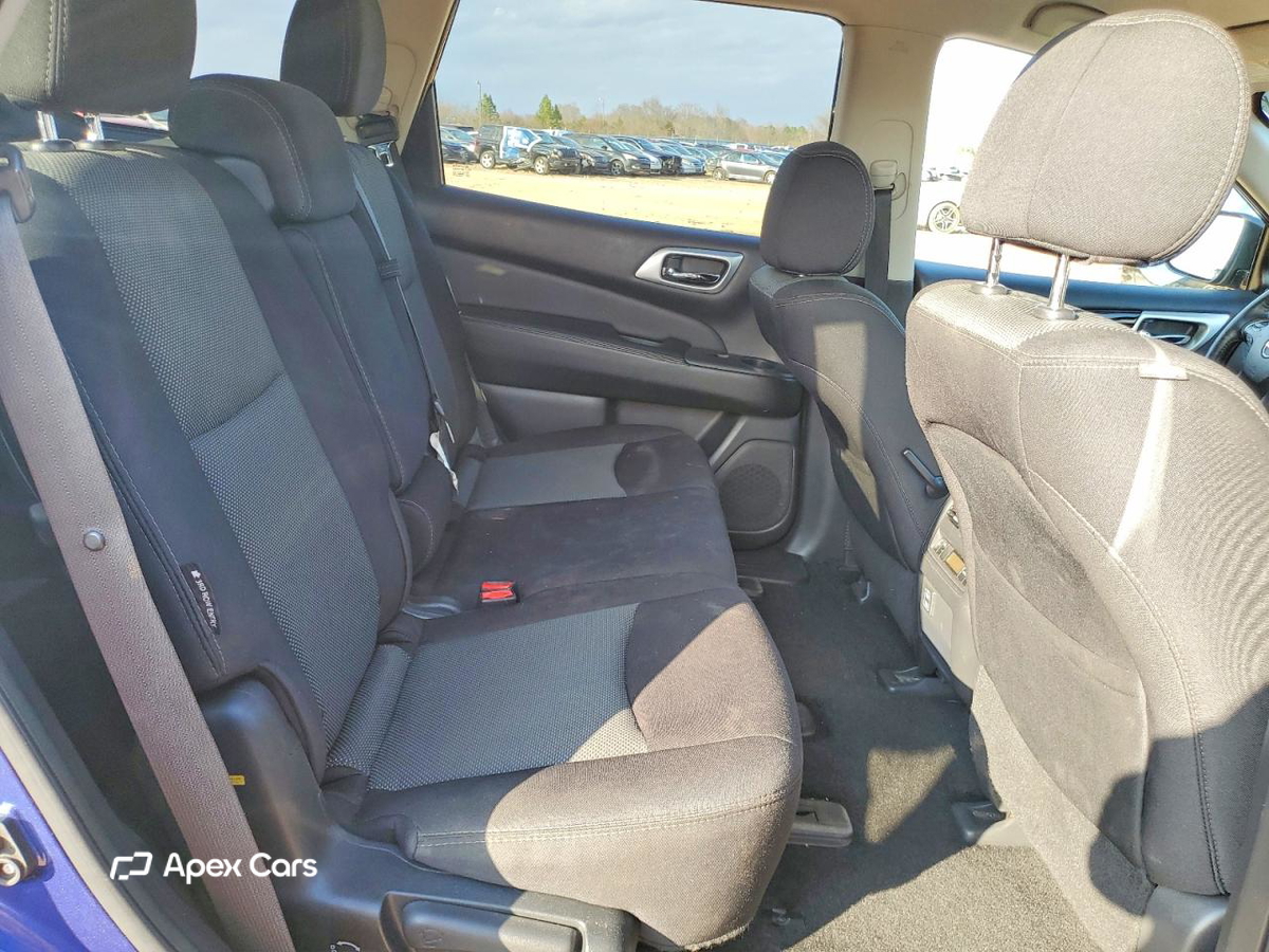 Nissan Pathfinder 2018