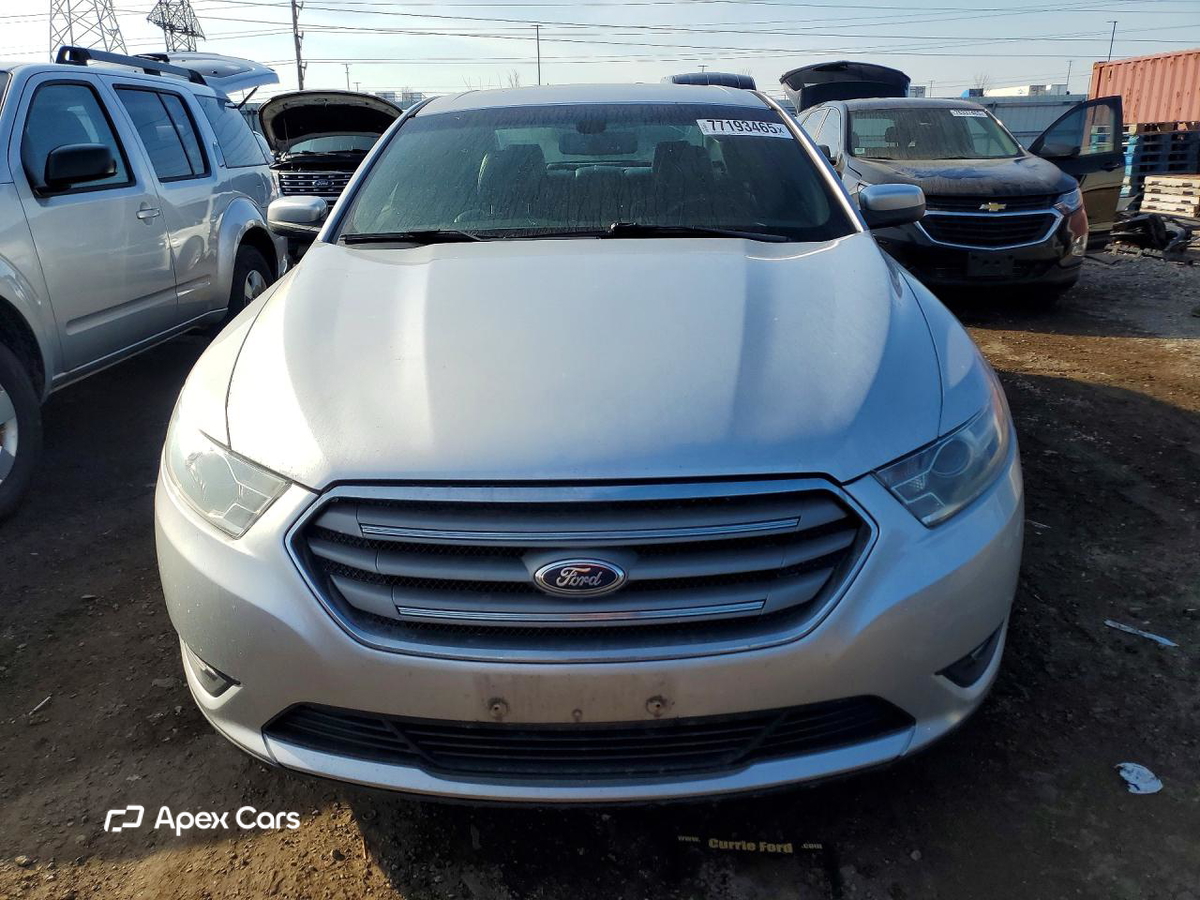 Ford Taurus 2014