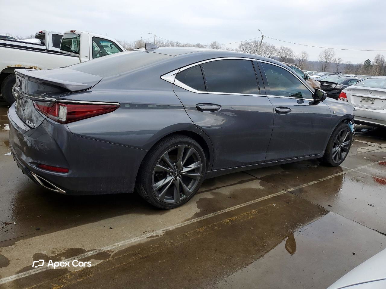 Lexus ES 2019