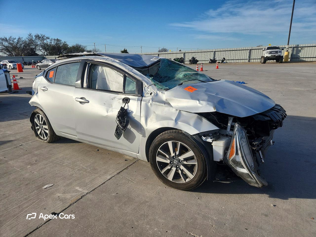 Nissan Versa 2021