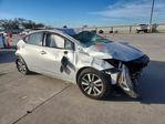 Nissan Versa 2021