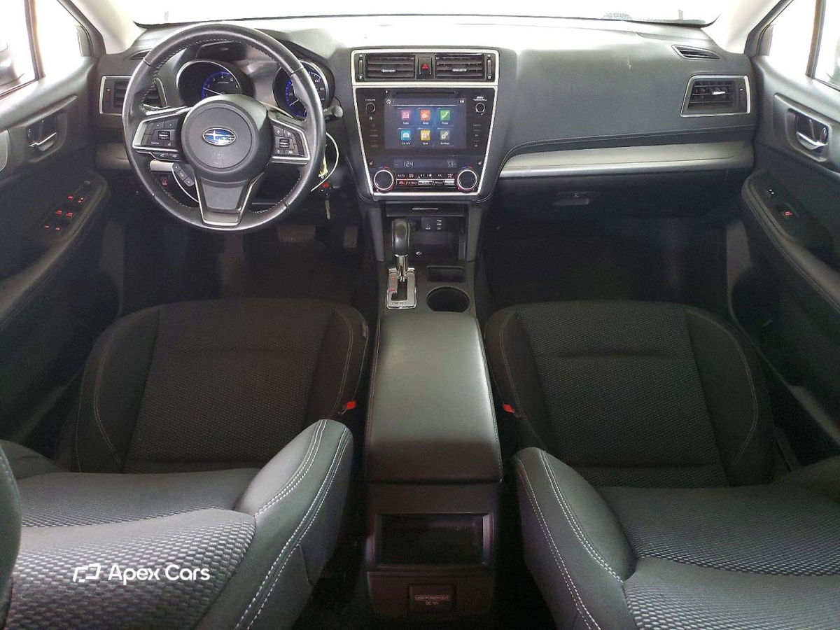 Subaru Outback 2018