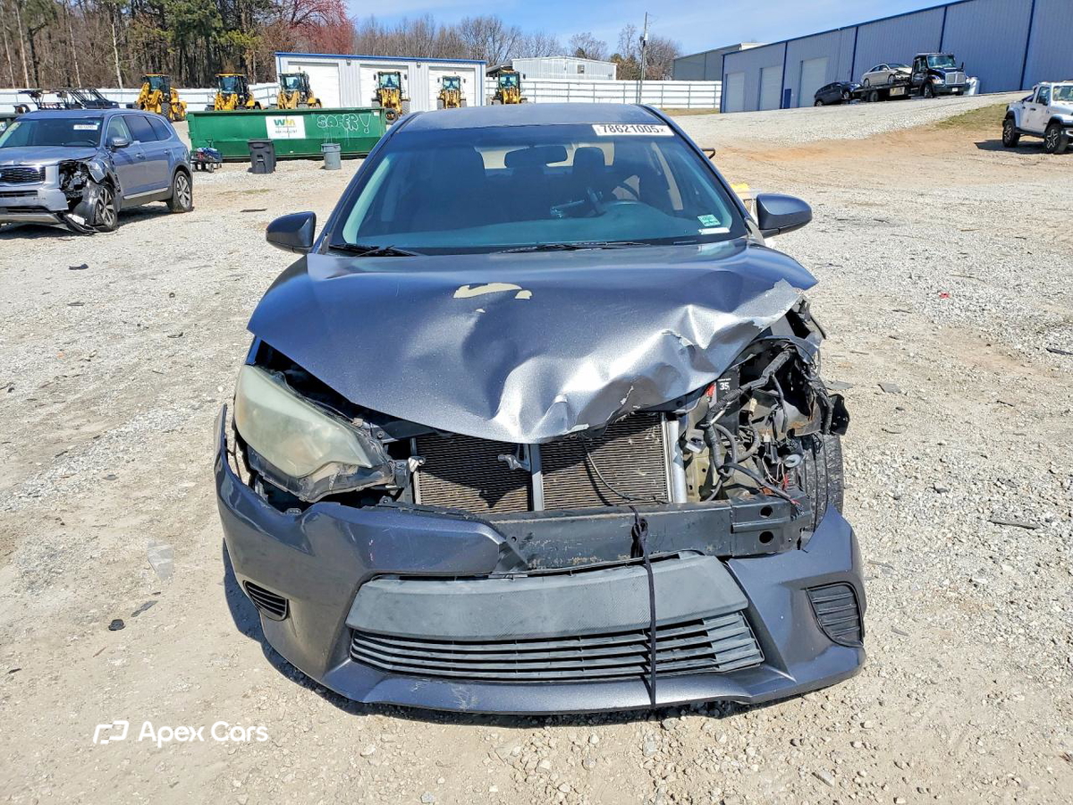 Toyota Corolla 2015