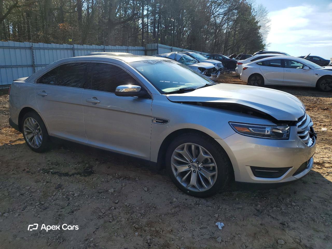 Ford Taurus 2017
