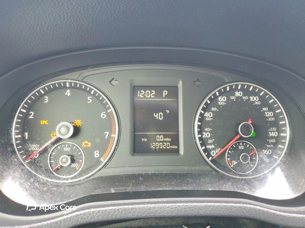 Volkswagen Passat 2013