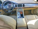 Jaguar XF 2011