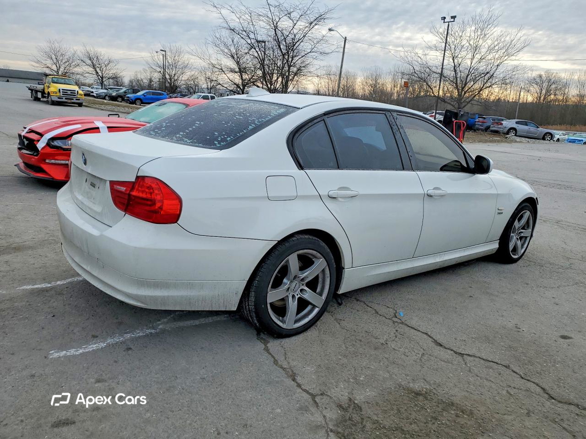 BMW Series 3 2011